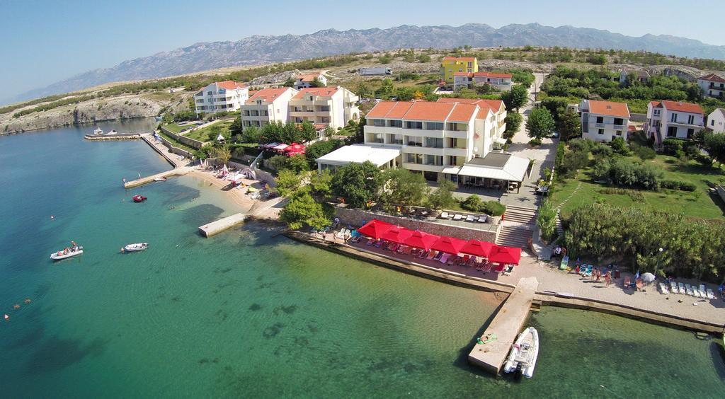 Hotel Vila 4M Ražanac Eksteriør bilde